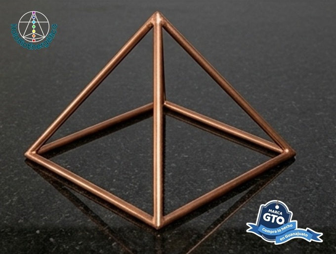 Piramide De Cobre 25 Cm X 25 Cm X 20 Cm Energia Piramidal